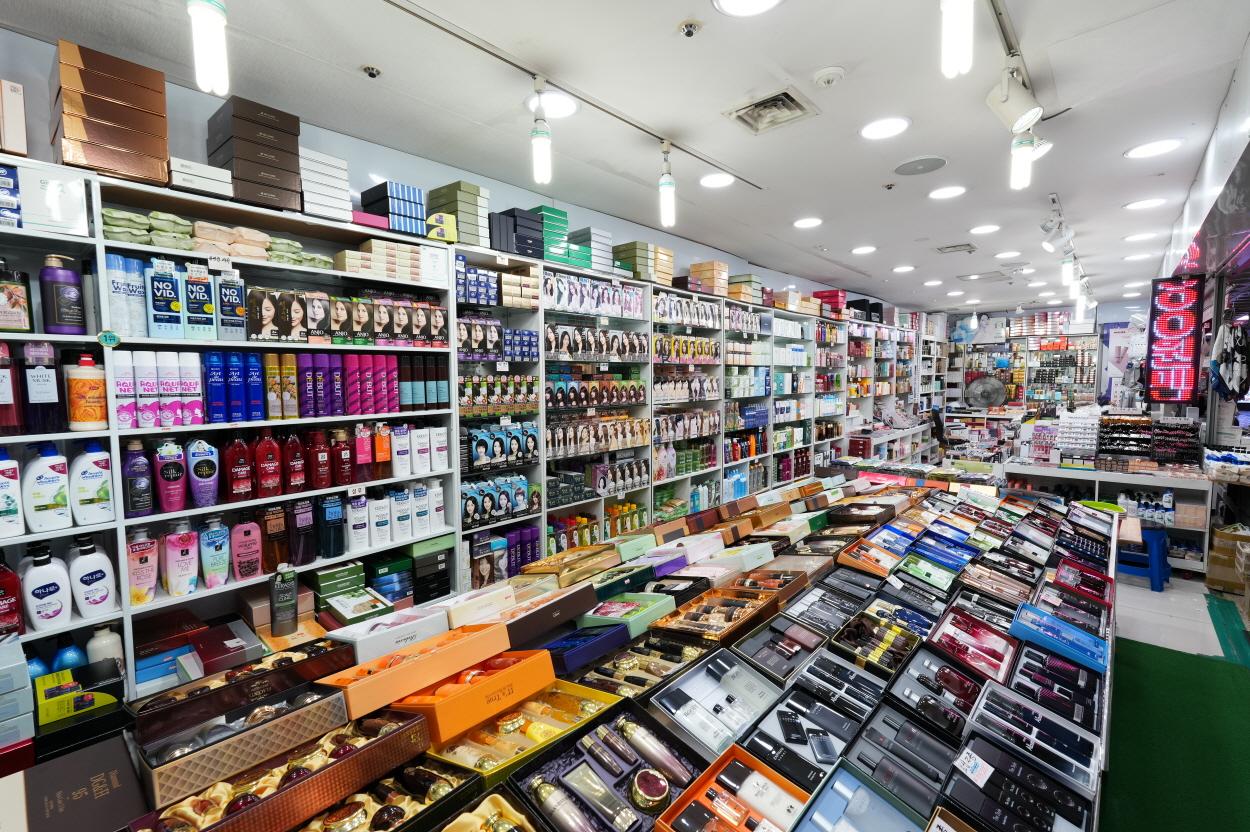 베이직하우스동대문점 내부2