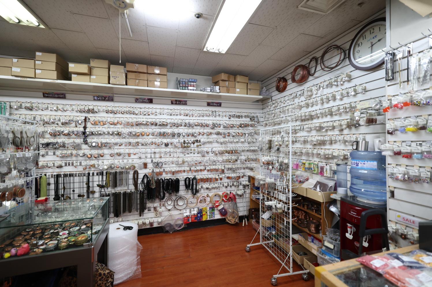 색동칠보 내부1