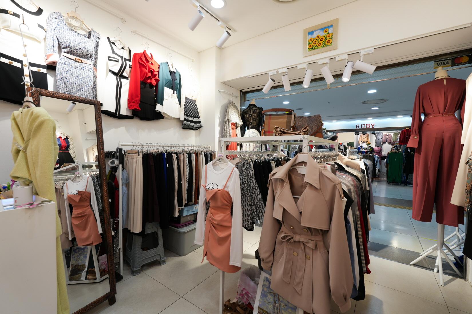 뉴욕스토리 내부2