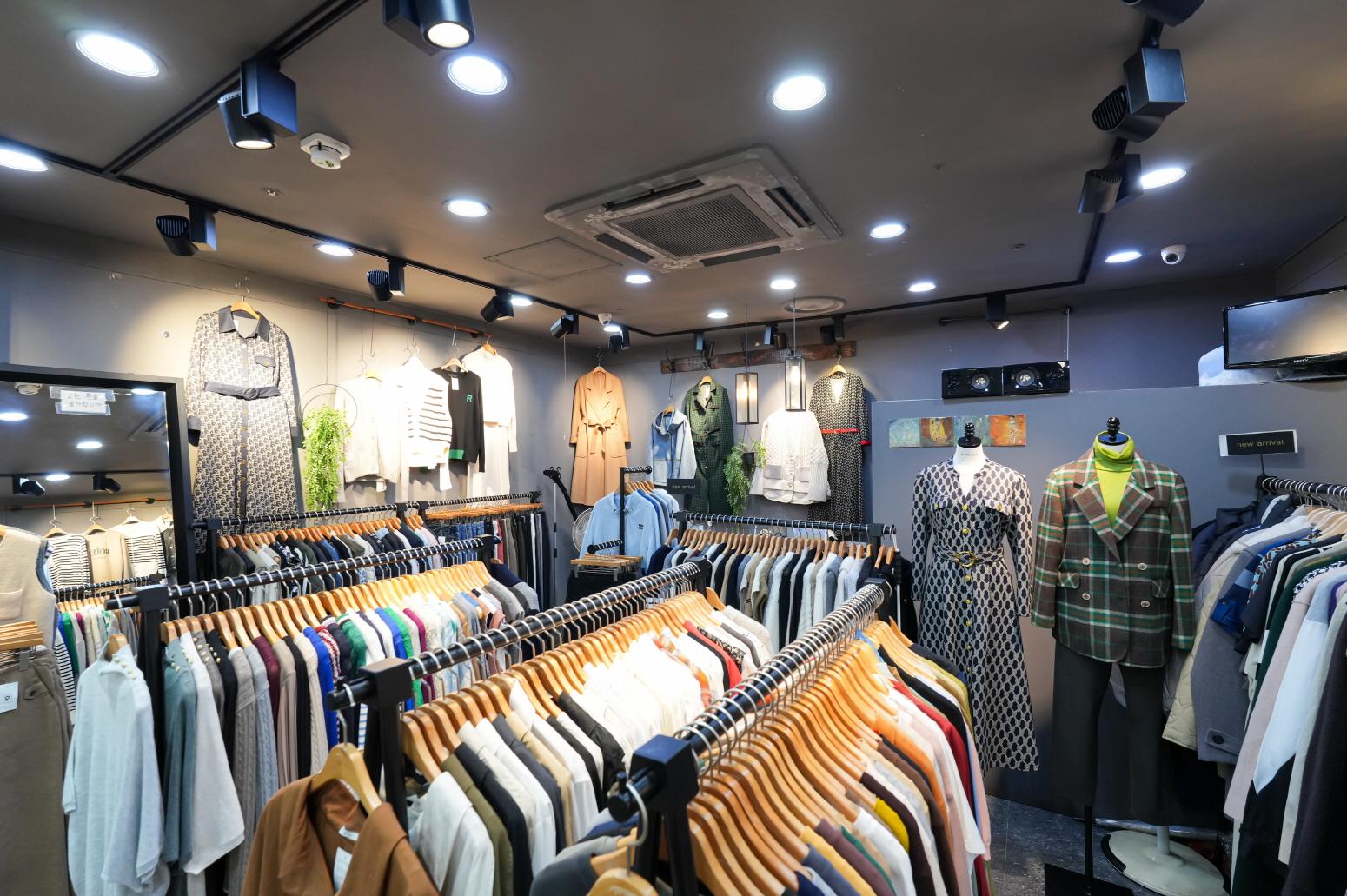 더 그레이 내부1