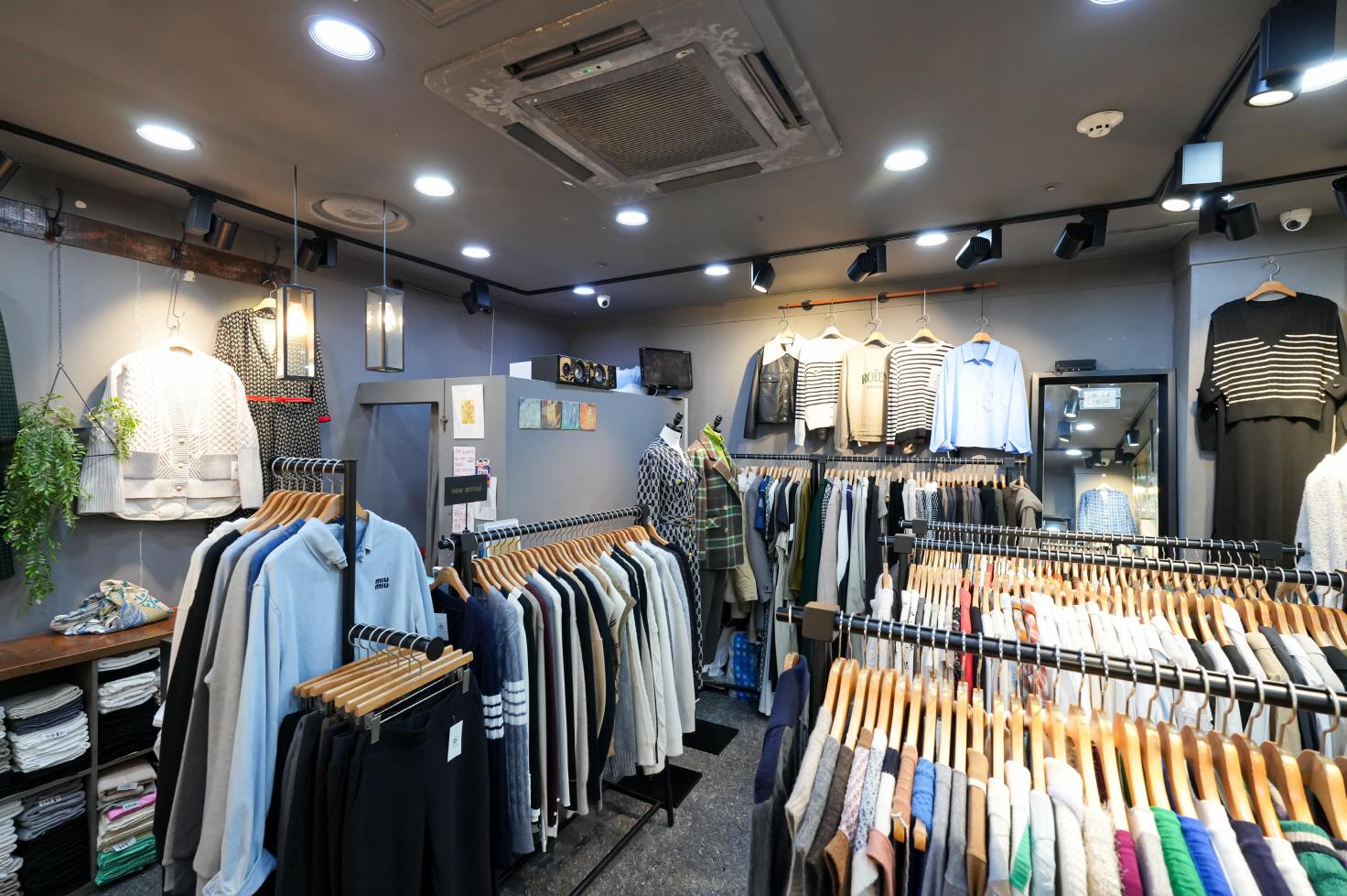 더 그레이 내부2