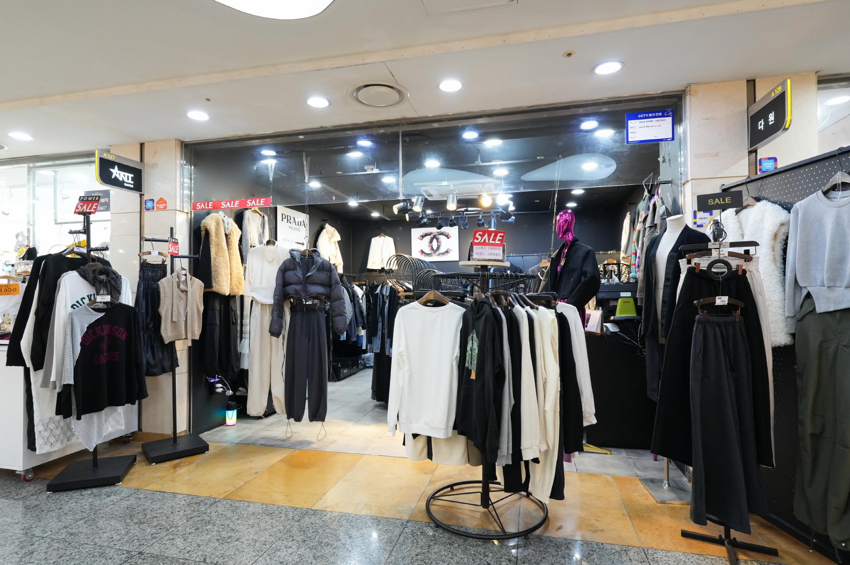 J-아트 외부전경