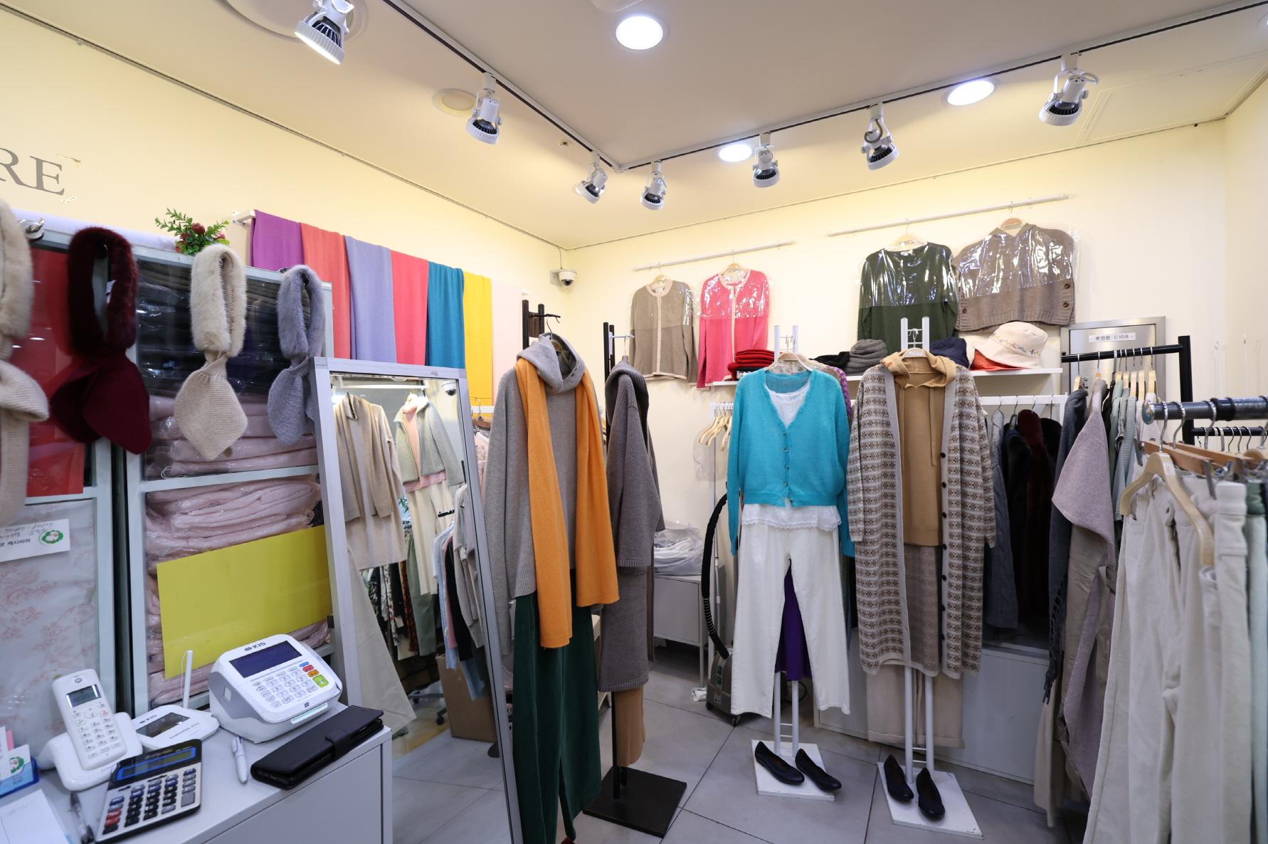 굿 케시미어 내부2