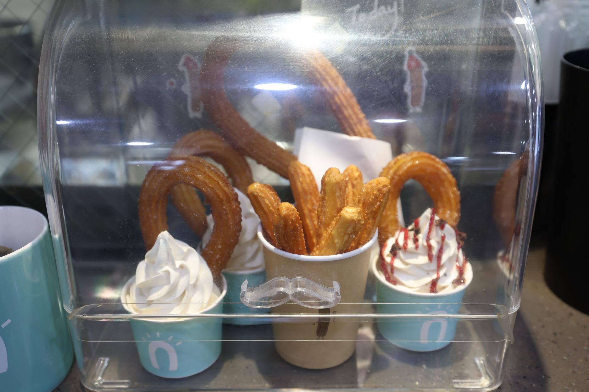 스트릿츄러스강남고투몰점 상품1