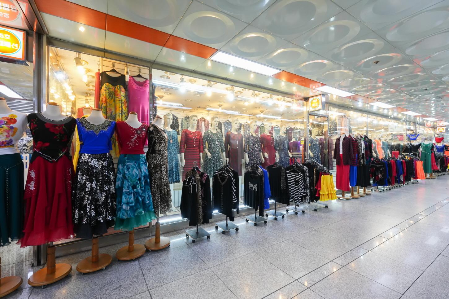 최고패션 외부전경