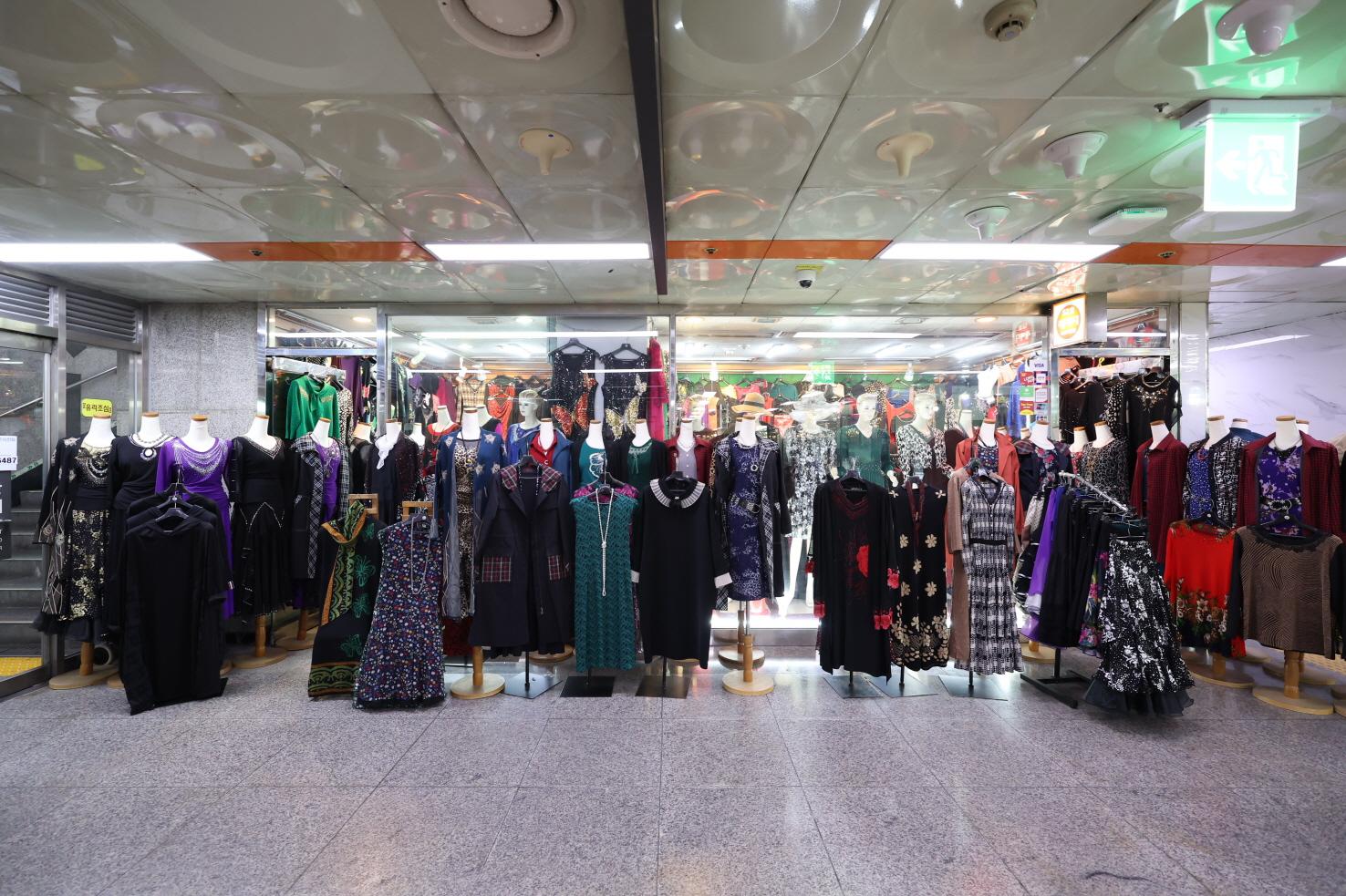 레이디 외부전경