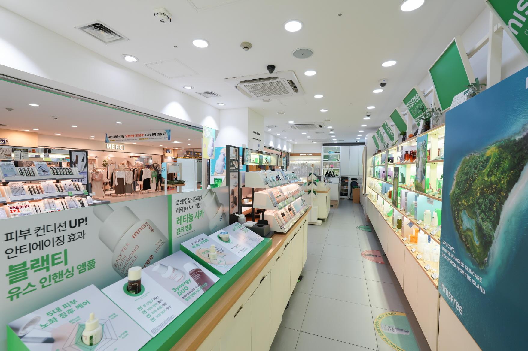 이니스프리 내부2