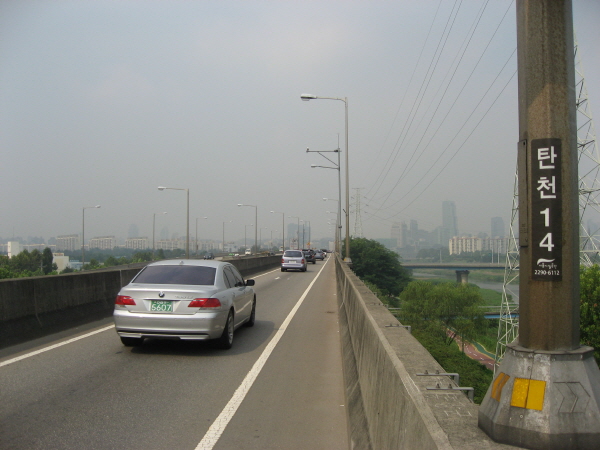 동부간선도로(청담방향) 탄천진입램프 시점 지난 600m 사진