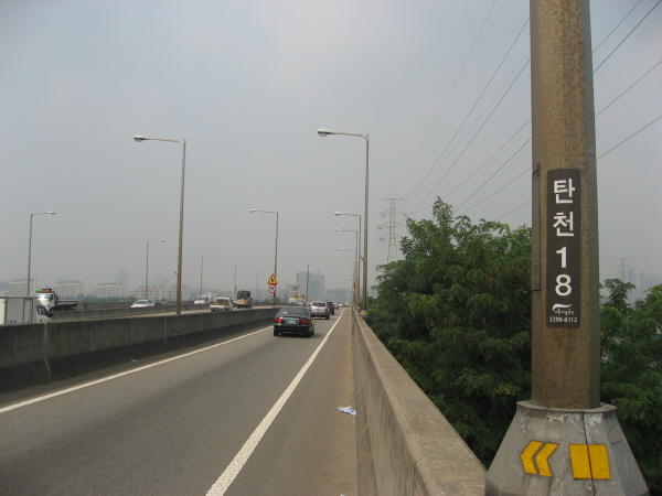 동부간선도로(청담방향) 탄천진입램프 시점 지난 800m 사진