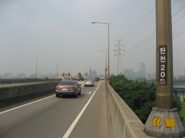동부간선도로(청담방향) 탄천진입램프 시점 지난 900m 사진